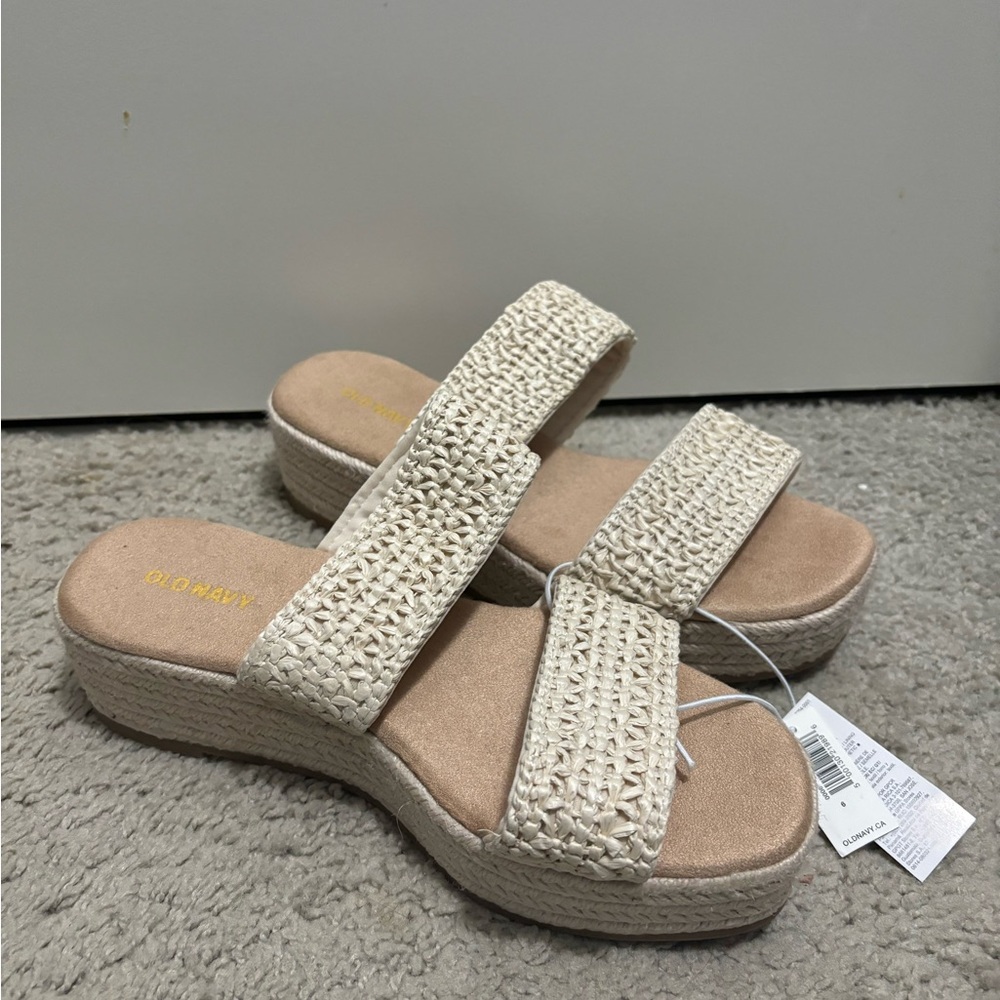 Old Navy Women's Tan Woven Wedges